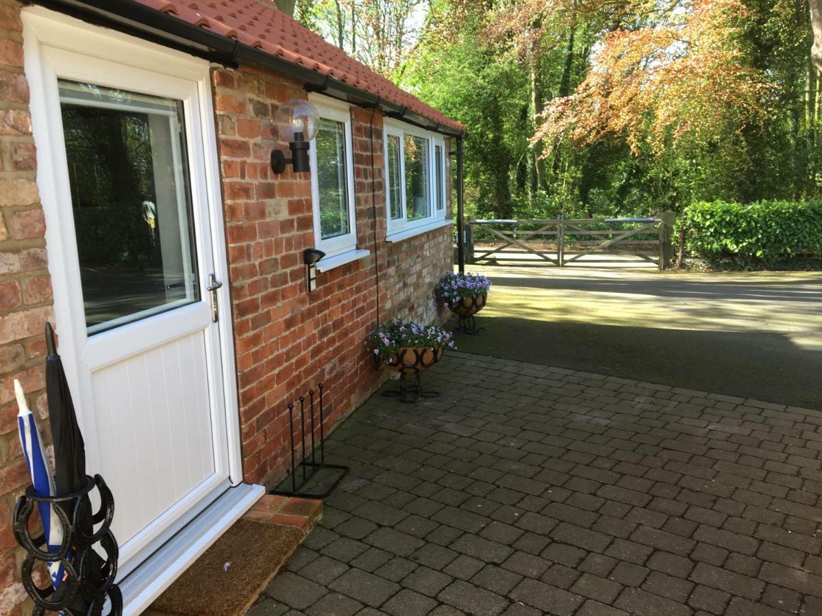 Crossways Self-Catering Cottage - Self Contained East Ravendale Exterior foto